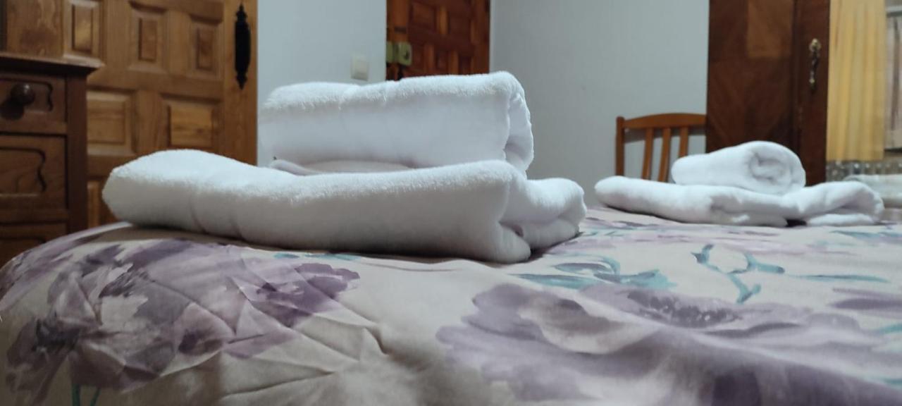 Casa De Los Abuelos Ortigosa del Monte 外观 照片